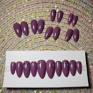 Elegant Press On Nails